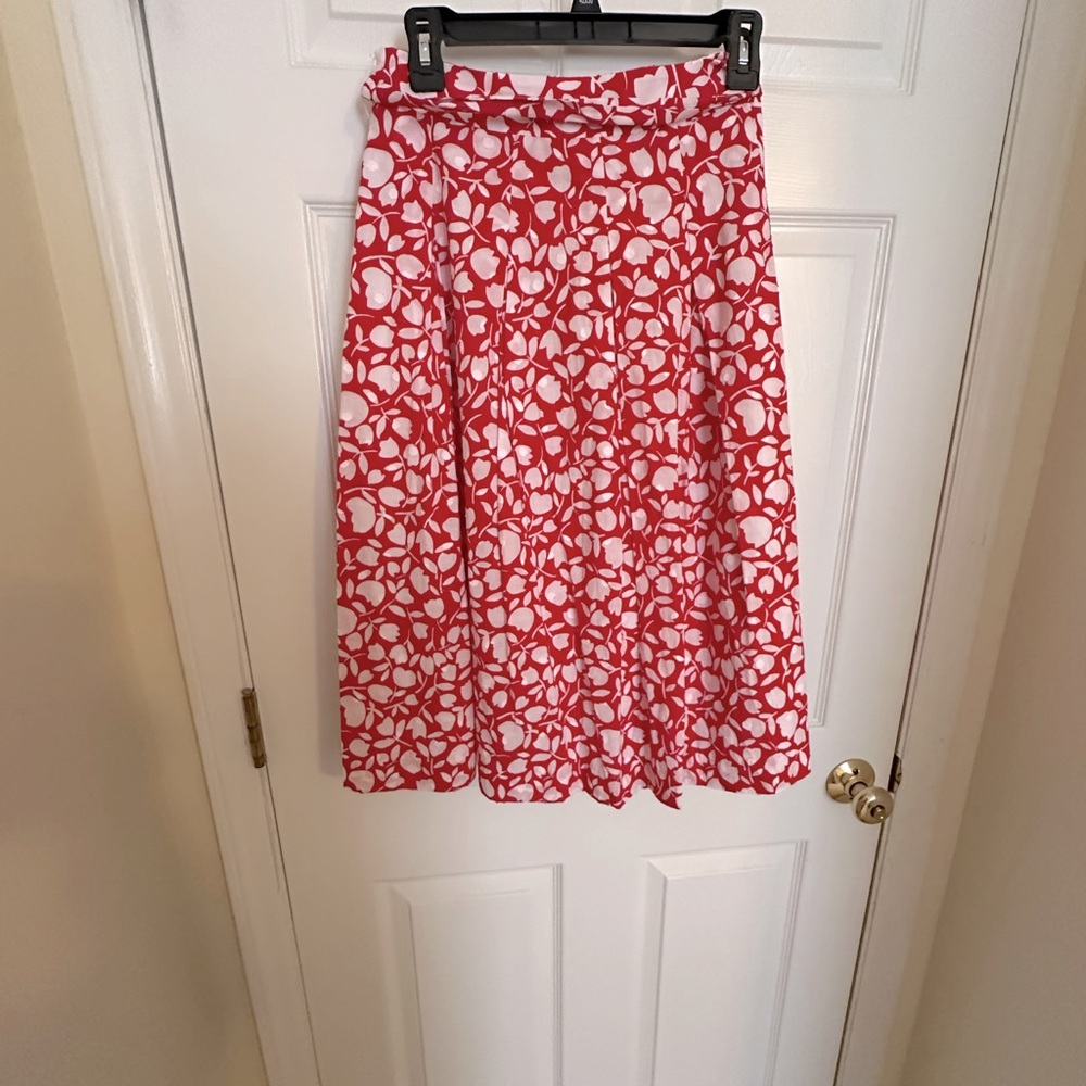 Talbots red and white skirt size 10P